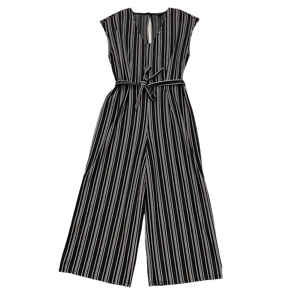 BeBop Brand Black and White Striped Cropped Jumpsuit Size Medium